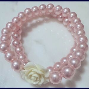 NEW Posy Pink Pearl Bracelet